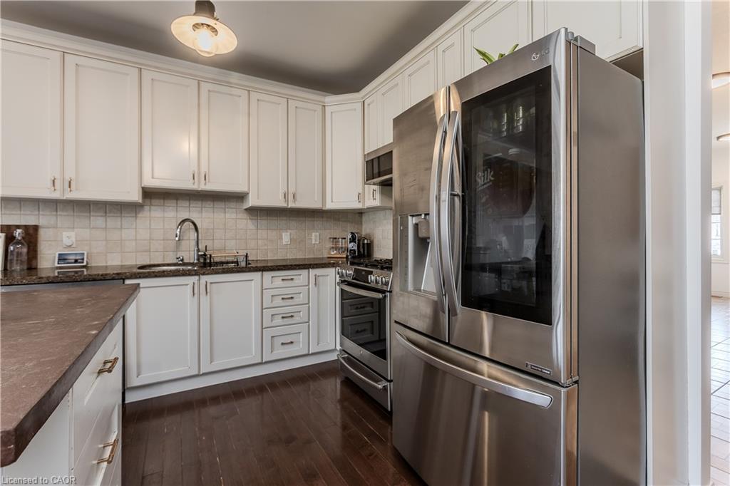 2121 Prospect Street Property Photo 13