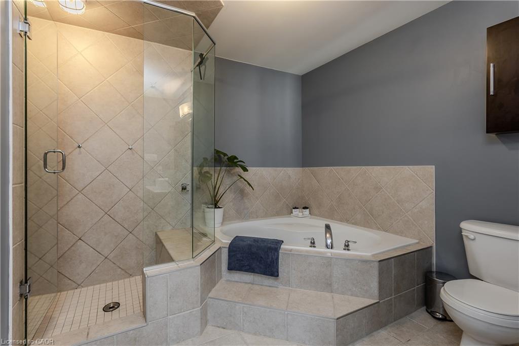2121 Prospect Street Property Photo 18