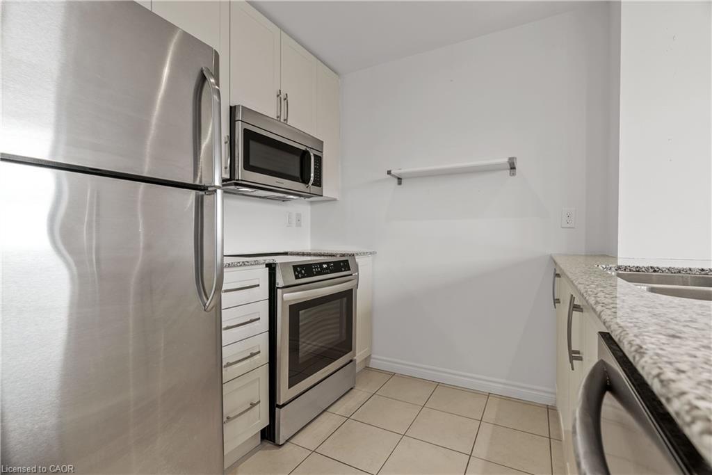 102-427 Aberdeen Avenue Property Photo 9