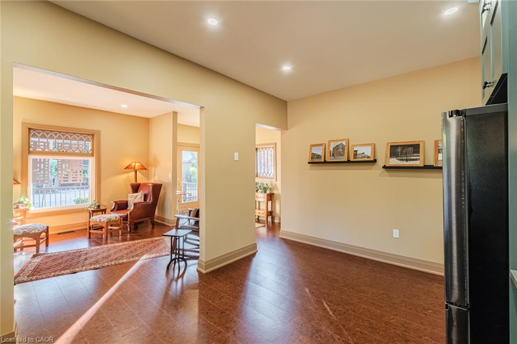 74 Lynnwood Avenue Property Photo 12