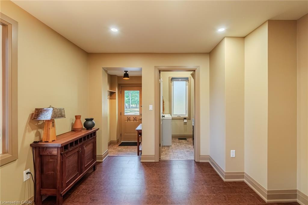 74 Lynnwood Avenue Property Photo 14