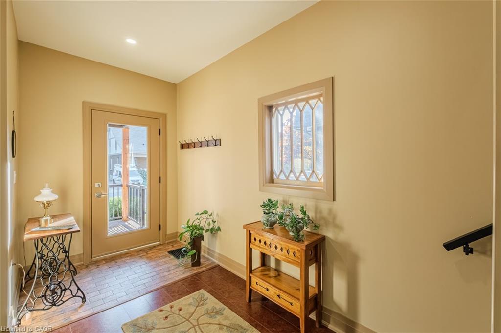 74 Lynnwood Avenue Property Photo 18