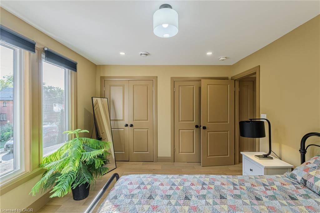 74 Lynnwood Avenue Property Photo 27