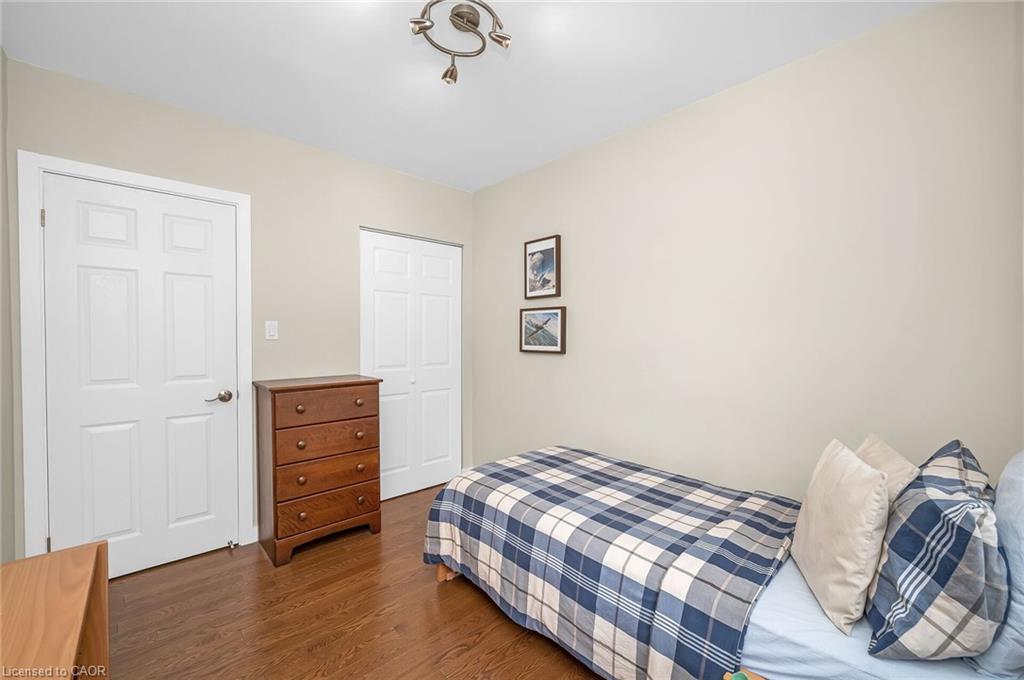 285 Surrey Drive Property Photo 30