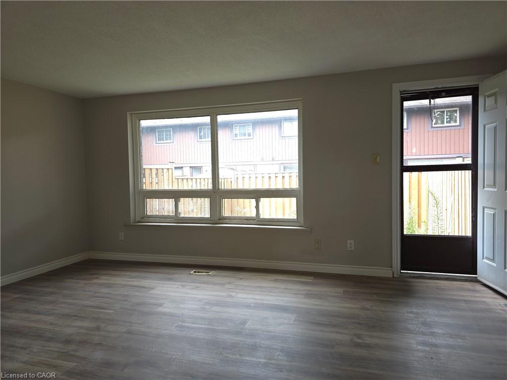 44-235 Ferguson Avenue Property Photo 10