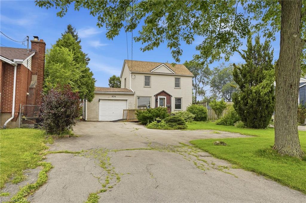 834 Mohawk Road E Property Photo 1