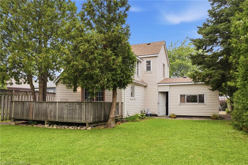 834 Mohawk Road E Property Photo 31