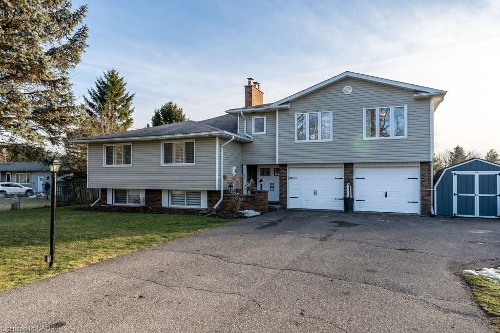9793 Dickenson Road W Property Photo 1