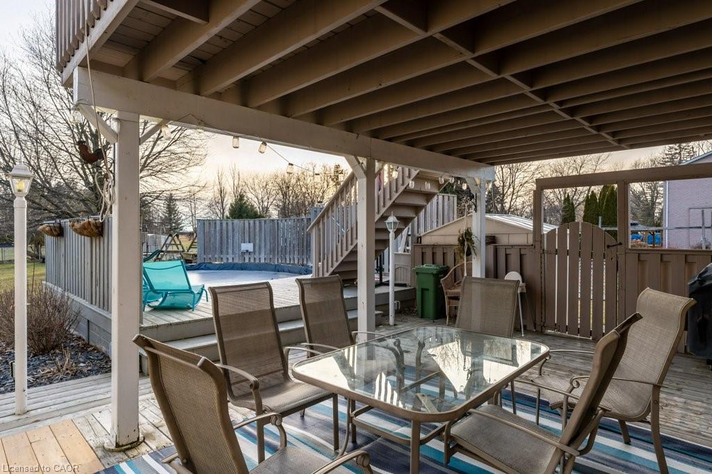 9793 Dickenson Road W Property Photo 39