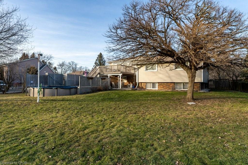 9793 Dickenson Road W Property Photo 43