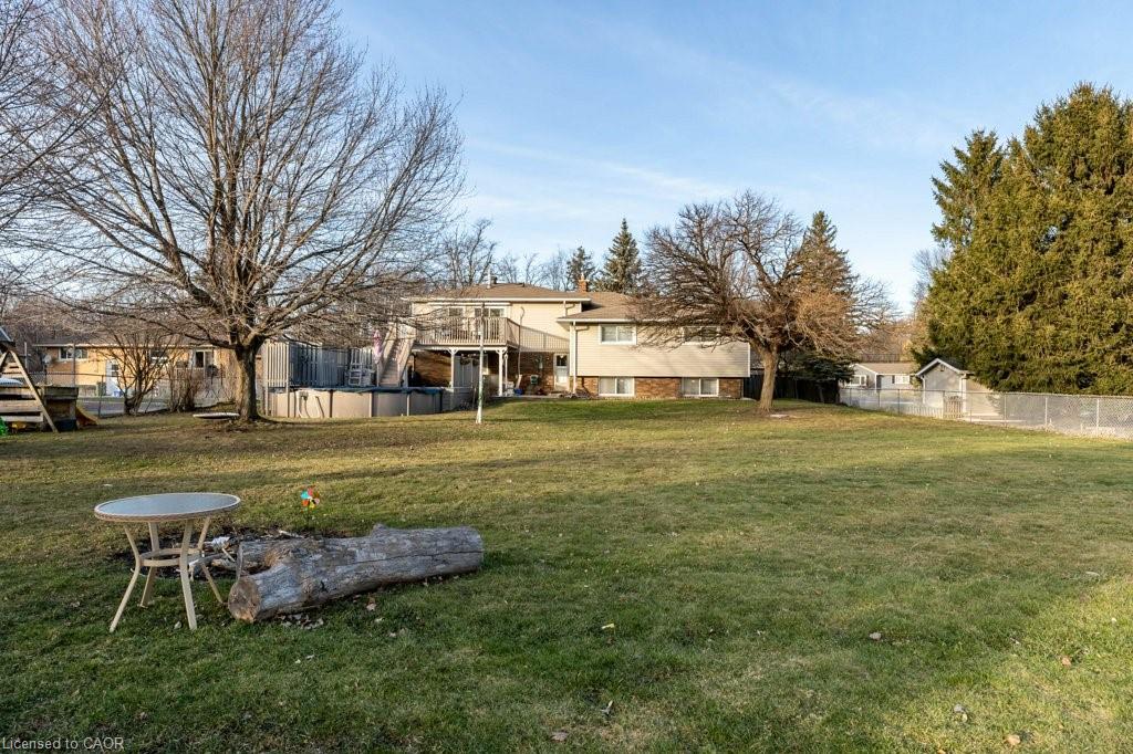 9793 Dickenson Road W Property Photo 44