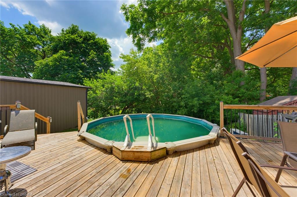 7 Lorimer Street Property Photo 24