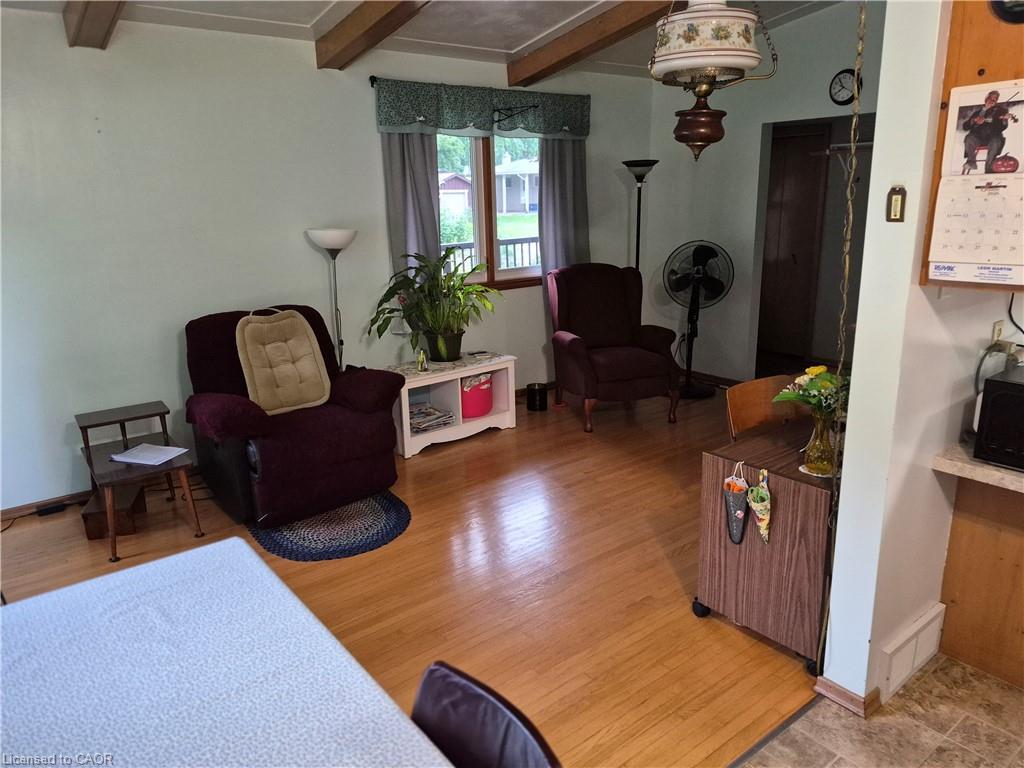 26 Meadowlark Road Property Photo 8