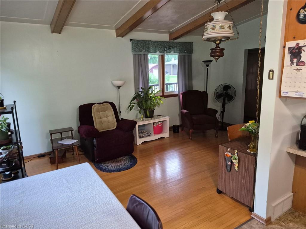 26 Meadowlark Road Property Photo 9