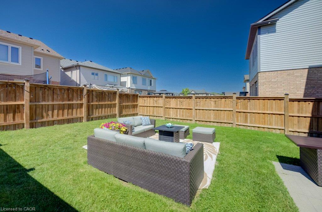 137 Haldimand Street Property Photo 44