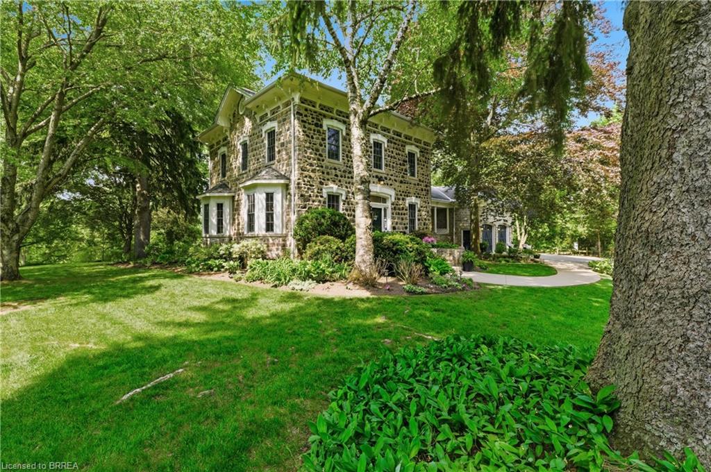 25 Dunbar Street Property Photo 2