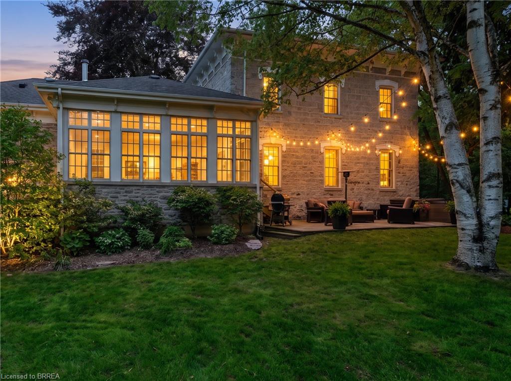 25 Dunbar Street Property Photo 8