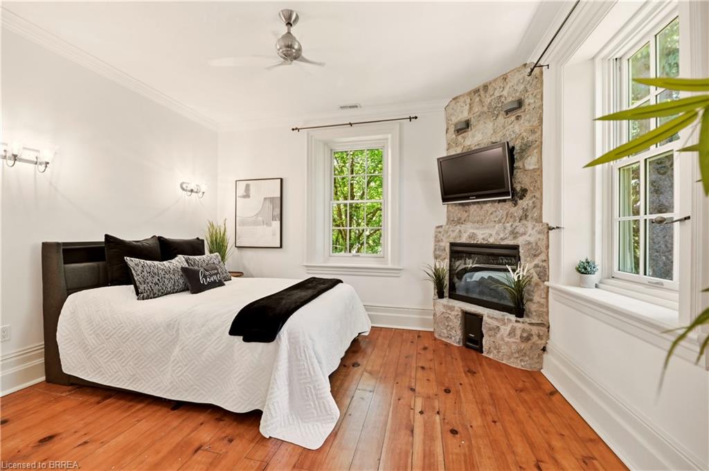 25 Dunbar Street Property Photo 30