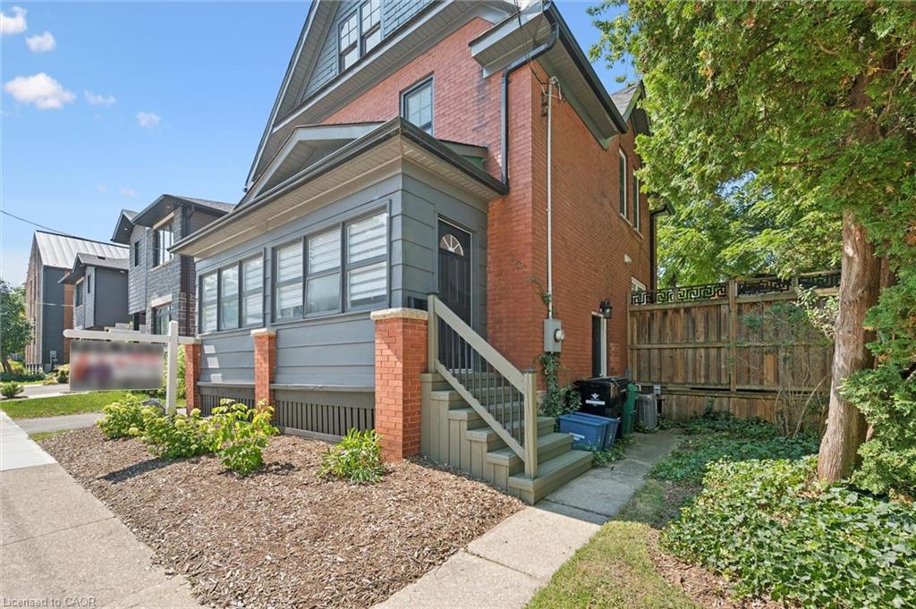 100 Dawson Street Property Photo 3