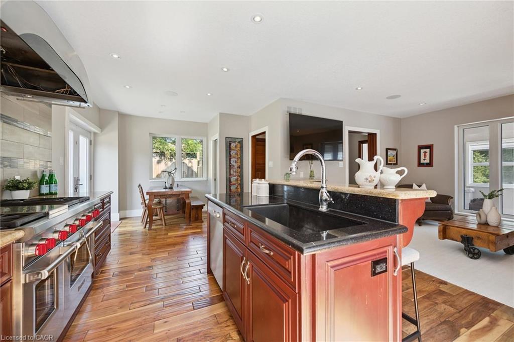 100 Dawson Street Property Photo 14