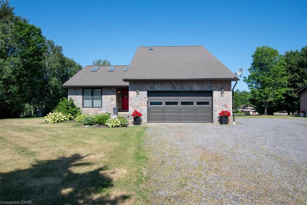 411 Champagne Road Property Photo 2