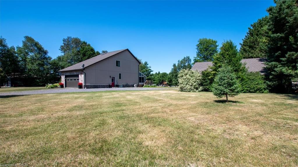 411 Champagne Road Property Photo 4
