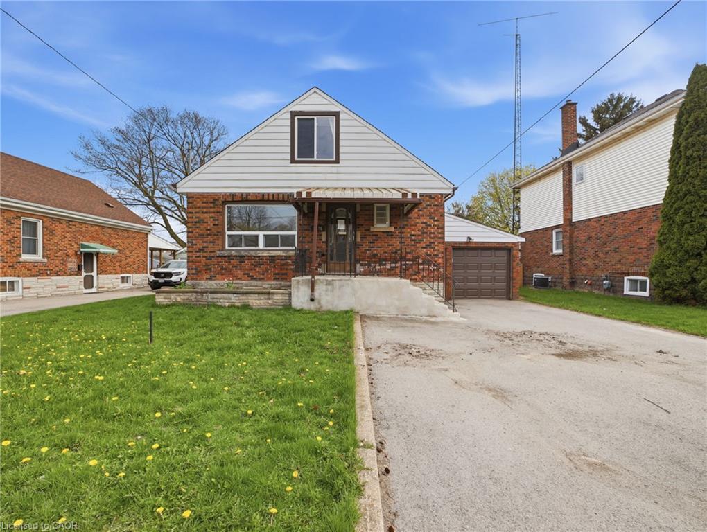 6476 Maranda Street Property Photo 1