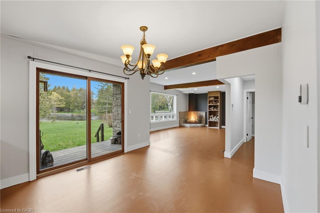 28 River Drive Property Photo 12