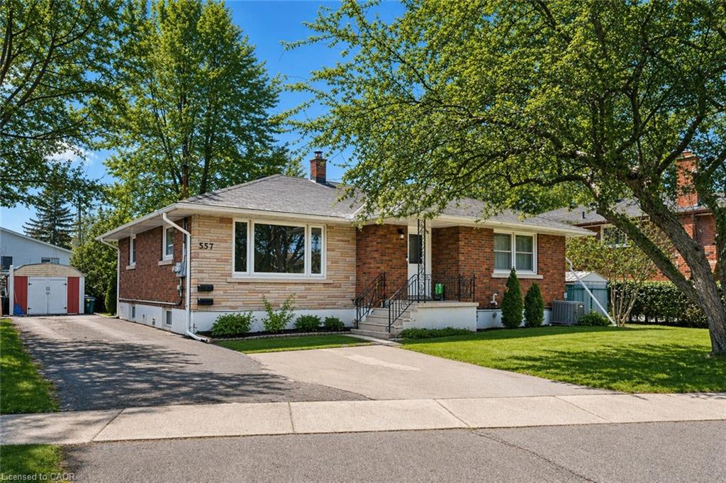 557 Lake Street Property Photo 1