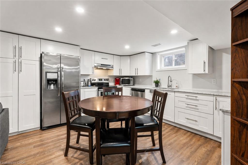 557 Lake Street Property Photo 20