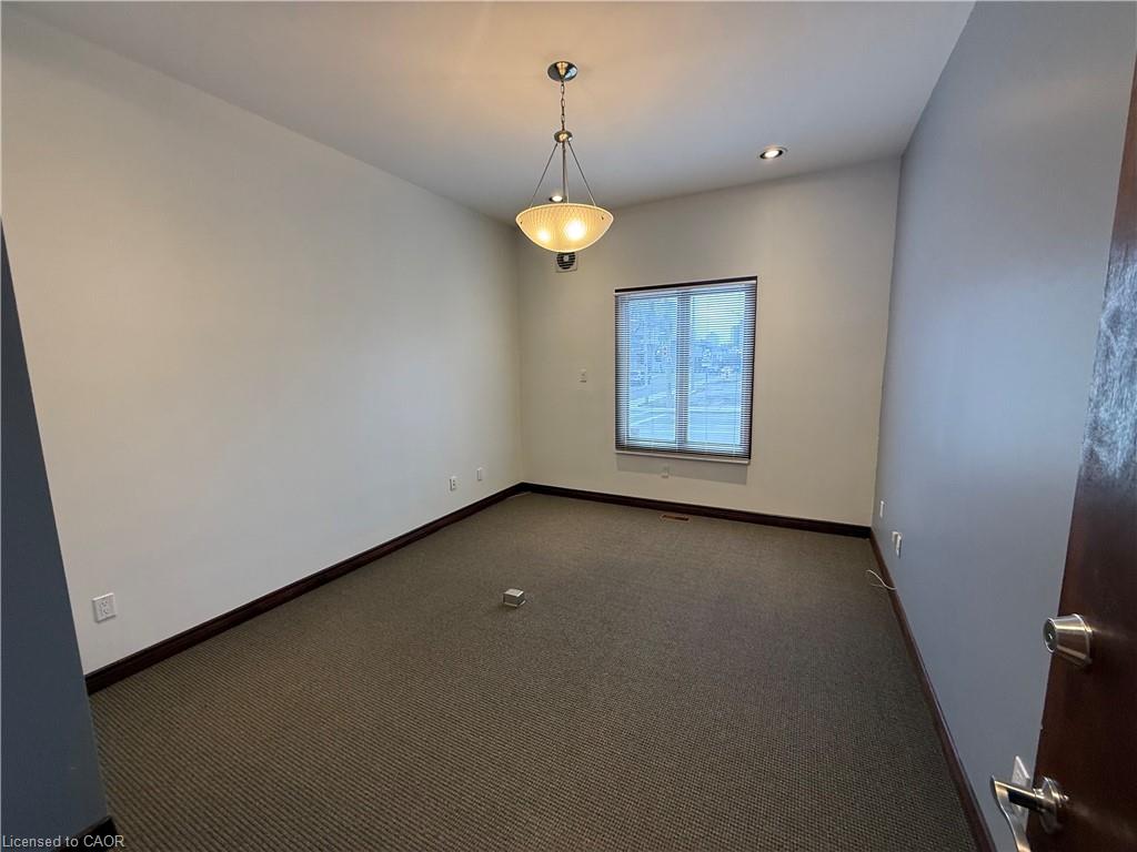 101 Hunter Street E Property Photo 6