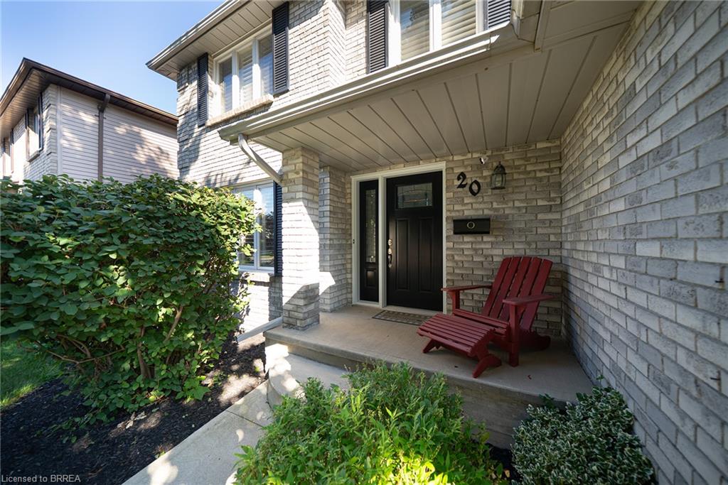 20 Hogarth Road Property Photo 4