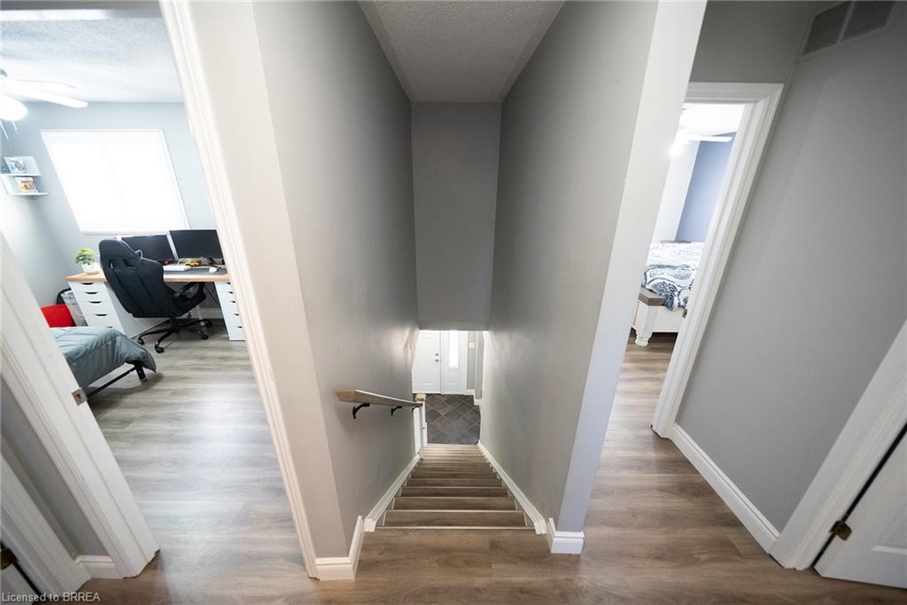 20 Hogarth Road Property Photo 20