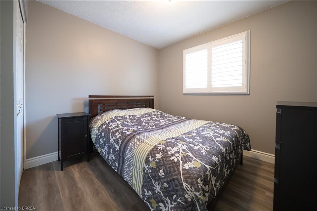 20 Hogarth Road Property Photo 23