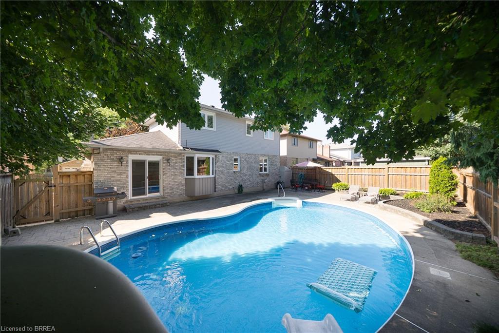 20 Hogarth Road Property Photo 39