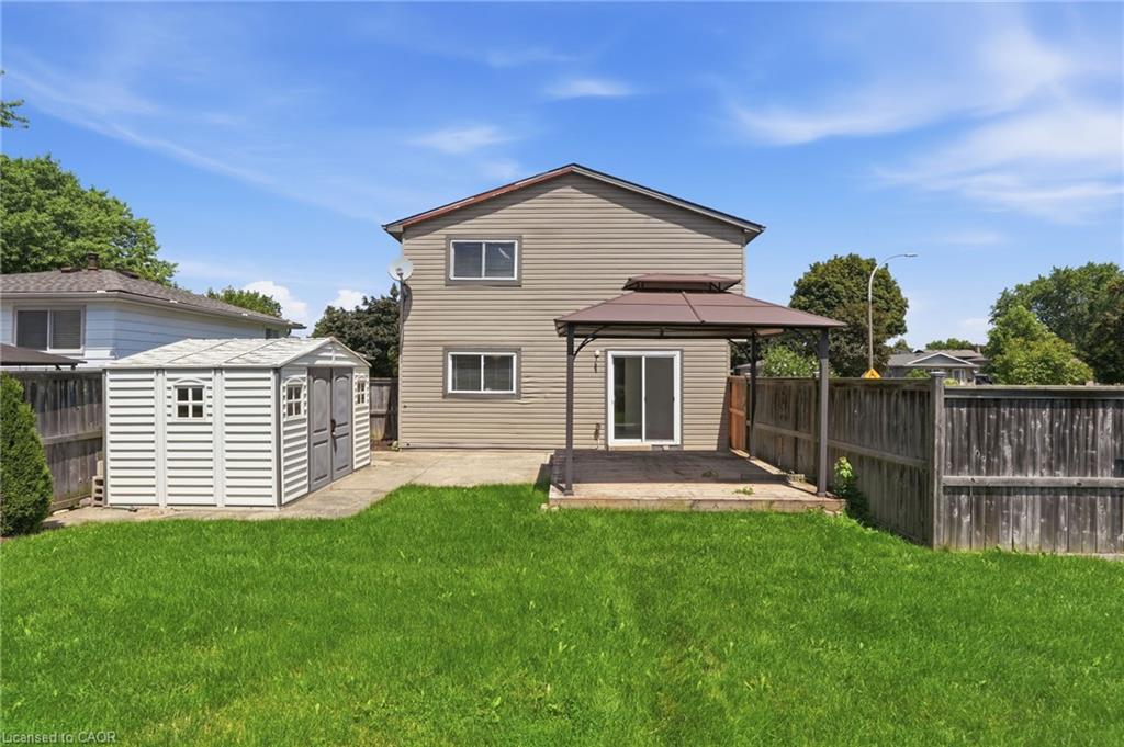 3 Prideaux Street Property Photo 41