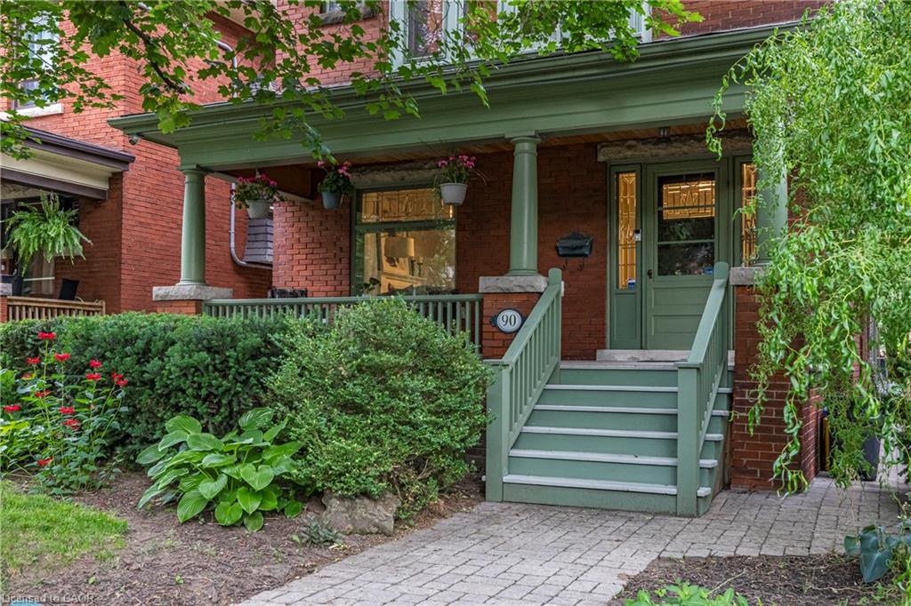 90 Blake Street Property Photo 1
