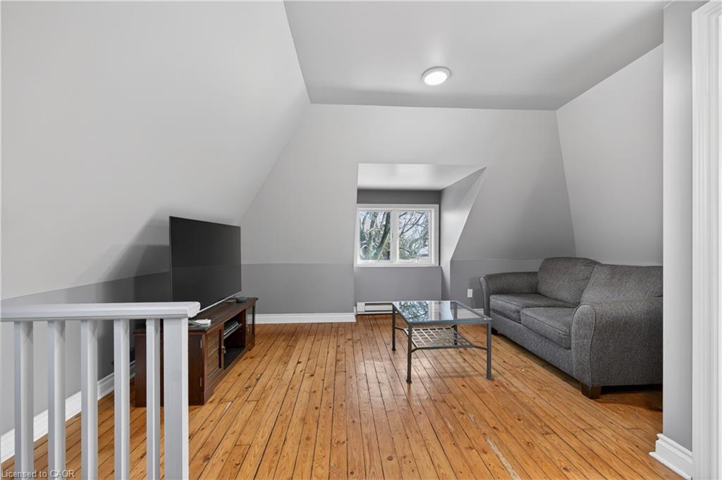90 Blake Street Property Photo 37