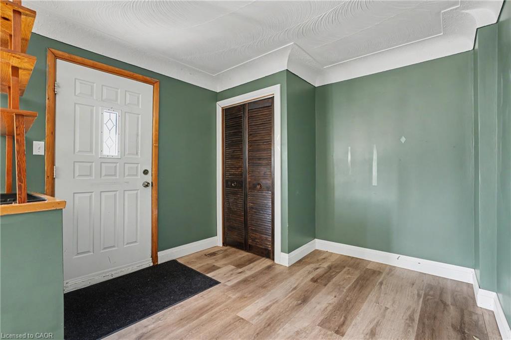 485 Cochrane Road Property Photo 4