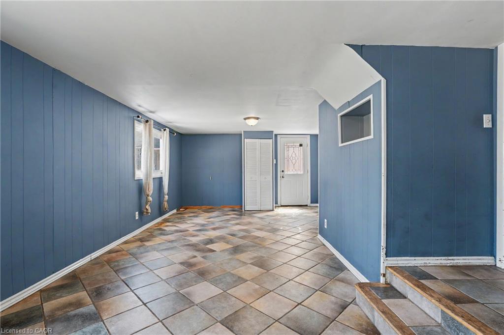 485 Cochrane Road Property Photo 13