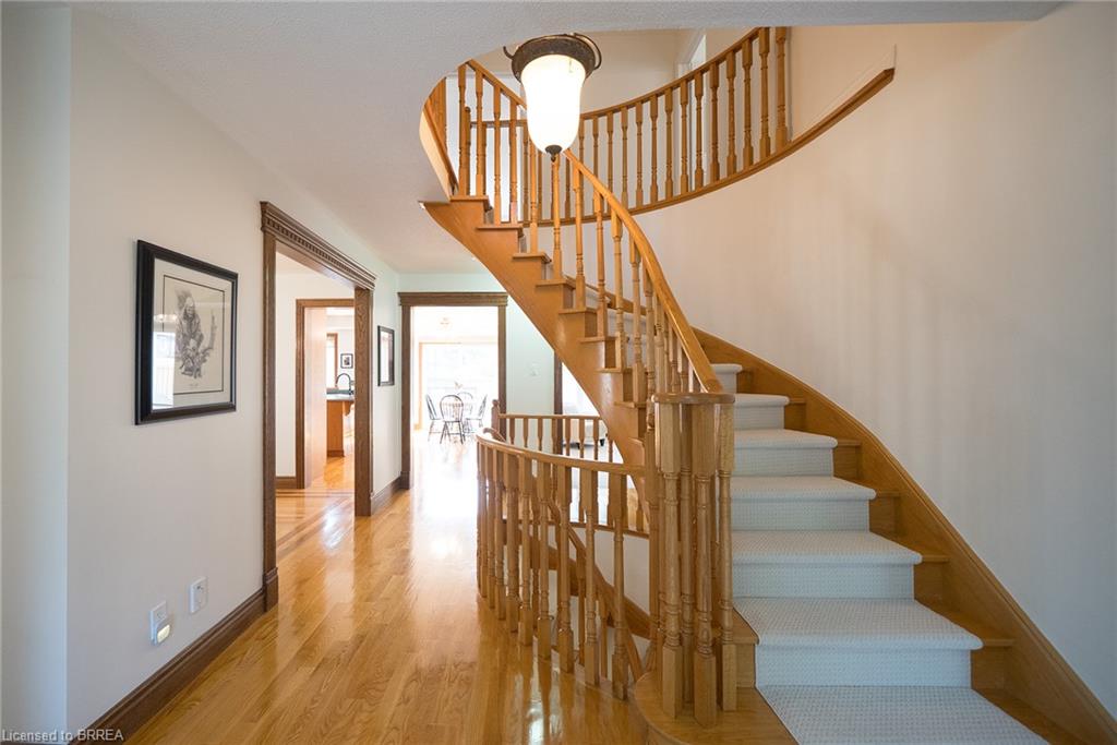 42 Muirhead Crescent Property Photo 5