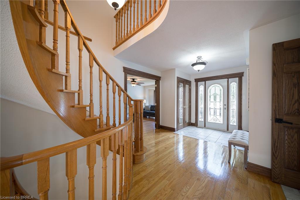 42 Muirhead Crescent Property Photo 6