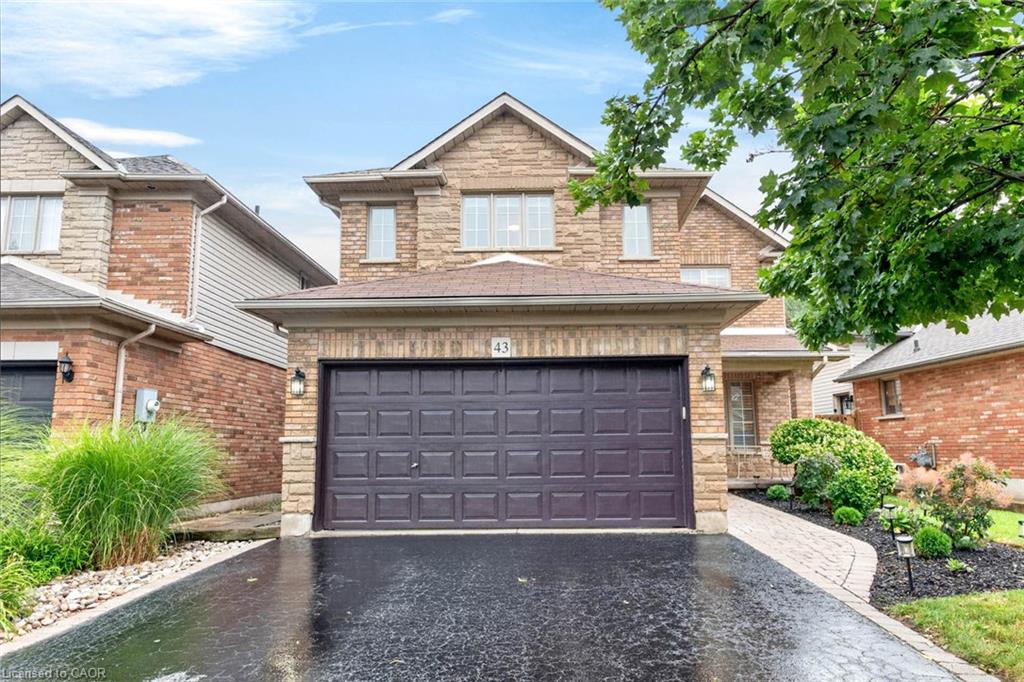 43 Liam Drive Property Photo 1