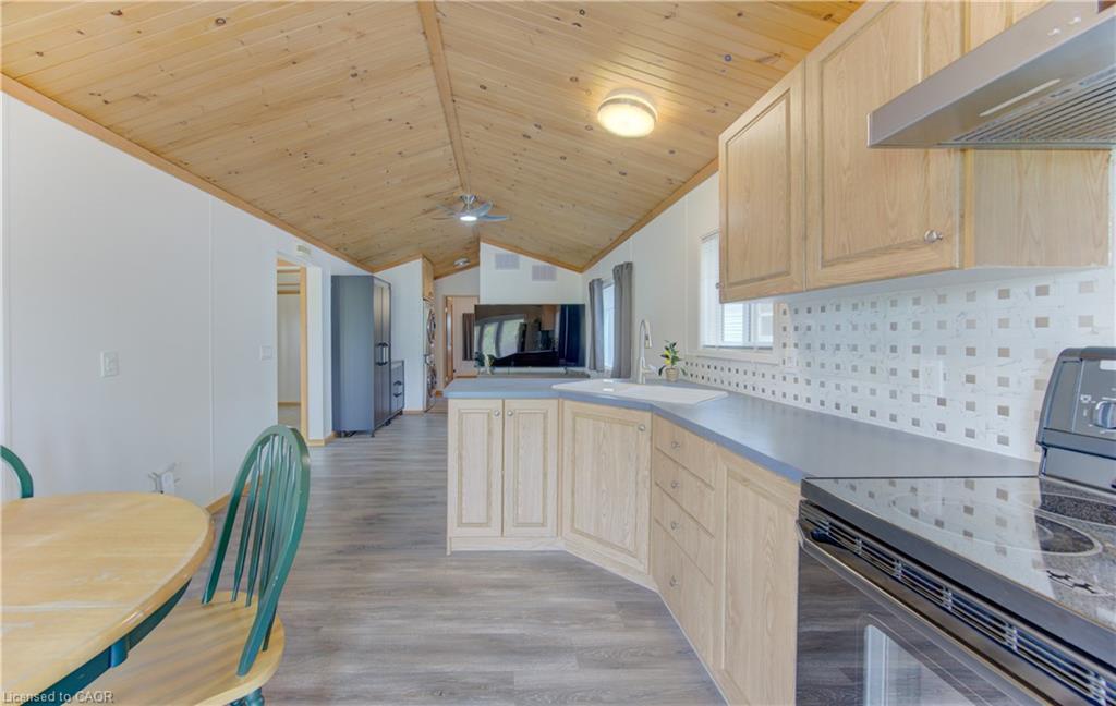 79-580 Beaver Creek Road Property Photo 16