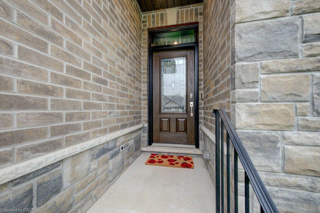 15 Matheson Crescent Property Photo 4