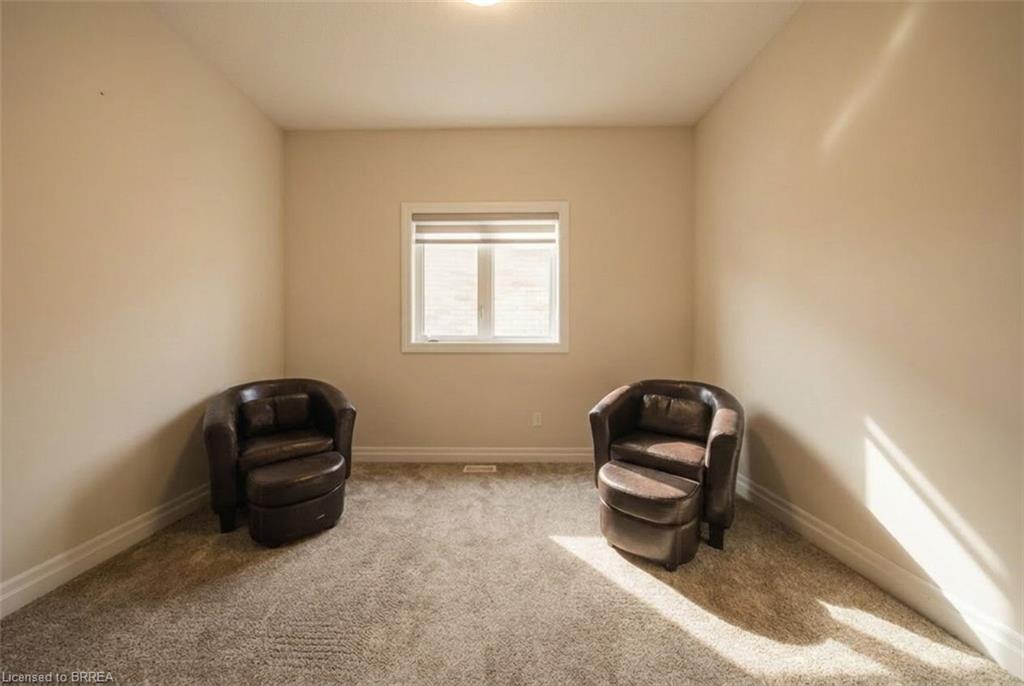 185 Savannah Ridge Drive Property Photo 8