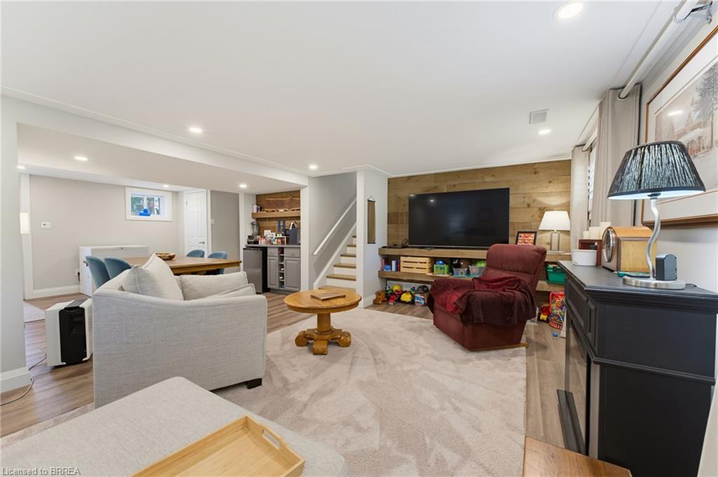 113 Pusey Boulevard Property Photo 14