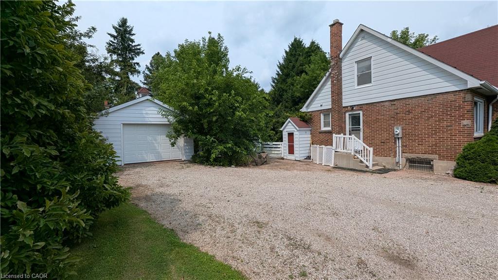 127 Brant Road Property Photo 12