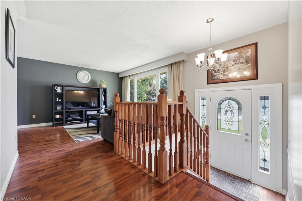 30 Laird Street Property Photo 5