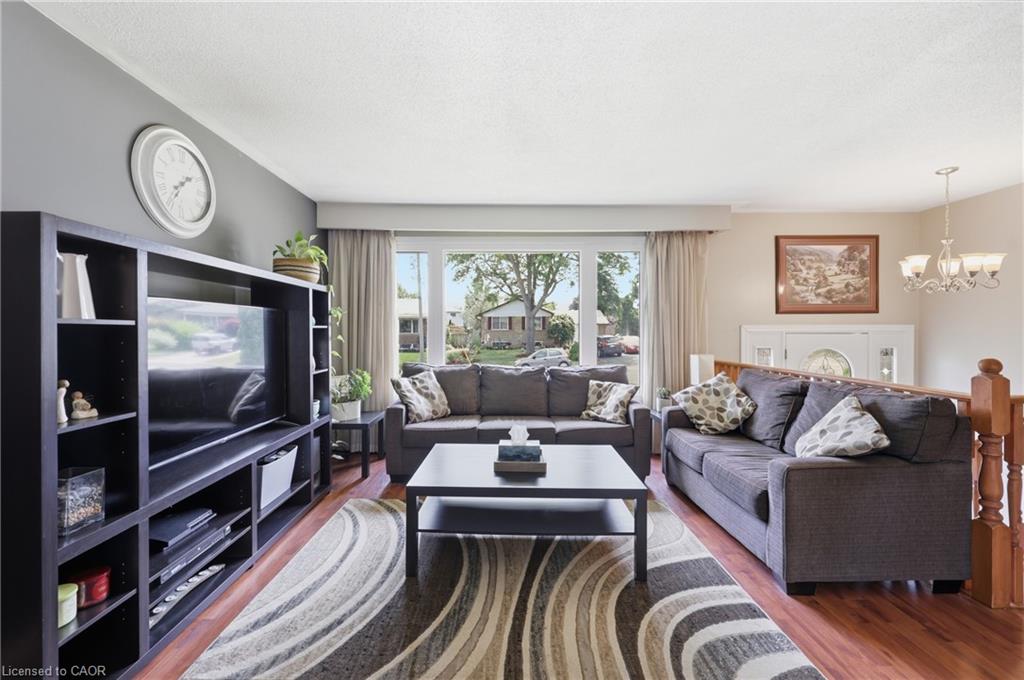 30 Laird Street Property Photo 7
